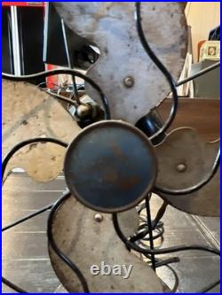 10 1939 Antique EMERSON ELECTRIC 2450B Oscillating Cast Iron Metal Electric Fan 10 1939 Antique EMERSON ELECTRIC 2450B Oscillating Cast Iron Metal Electric Fan