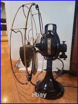 16 3 STAR GE Oscillating Fan, Brass Cage and Blades, 3 Speeds, 1917 16 3 STAR GE Oscillating Fan, Brass Cage and Blades, 3 Speeds, 1917
