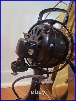 16 3 STAR GE Oscillating Fan, Brass Cage and Blades, 3 Speeds, 1917 16 3 STAR GE Oscillating Fan, Brass Cage and Blades, 3 Speeds, 1917