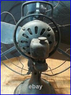 16 HUNTER Electric Ocsillating Fan Vintage Antique
