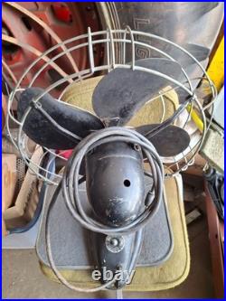 1940s Signal 1251 3-Speed 4 Blade Oscillating Fan in Black