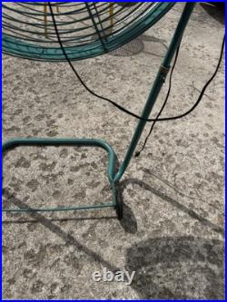 1950s Mid-Century Emerson Electric Seabreeze Roll-About Adjustable 2-Speed Fan 1950s Mid-Century Emerson Electric Seabreeze Roll-About Adjustable 2-Speed Fan