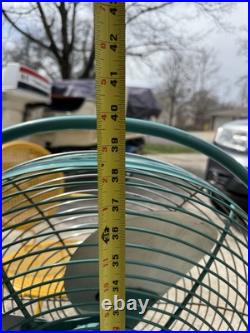 1950s Mid-Century Emerson Electric Seabreeze Roll-About Adjustable 2-Speed Fan 1950s Mid-Century Emerson Electric Seabreeze Roll-About Adjustable 2-Speed Fan