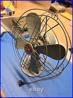 ANTIQUE 1920's-30's GE Oscillating Fan Desk General Electric Brass Tag 4 Blade