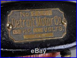 Antique Electric Bipolar Fan Detroit Motor Co 1/8 HP 110v Cast Iron Open Frame