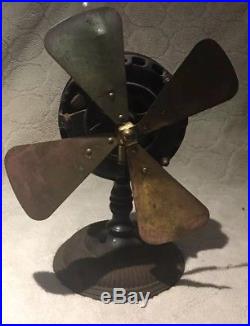 ANTIQUE GE 1901 GENERAL ELECTRIC BRASS PANCAKE FAN 12 (6 from center) NO CAGE