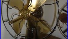 ANTIQUE GE NlCKEL COIN OPERATED FAN -RESTORED