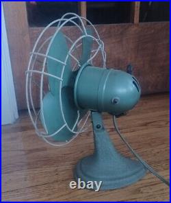 ANTIQUE Metal Blade 12 SIGNAL VINTAGE ELECTRIC FAN COOL SPOT Estate Sale Find
