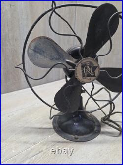 ANTIQUE VINTAGE R&M JUNIOR 8 INCH ELECTRIC FAN (NEEDS REPAIRED But Works) ANTIQUE VINTAGE R&M JUNIOR 8 INCH ELECTRIC FAN (NEEDS REPAIRED But Works)