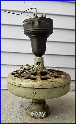 Antique 1910 1930 Ceiling Fan Motor With Original Blade Mounts Antique 1910 1930 Ceiling Fan Motor With Original Blade Mounts