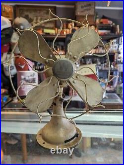 Antique 1920s Metal/ Cast Iron Westinghouse Oscillating Desk Fan Style 363329B