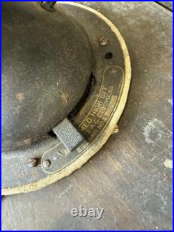 Antique 1920s Metal Japan Finish AC Motor Oscillating Desk Fan Works Office Antique 1920s Metal Japan Finish AC Motor Oscillating Desk Fan Works Office