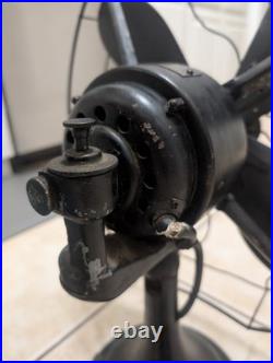 Antique 1920s Westinghouse 17 Oscillating Desk Fan 321347 WORKS Antique 1920s Westinghouse 17 Oscillating Desk Fan 321347 WORKS