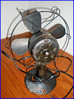 Antique 1930s R & M (Robbins Myers) Working 4-Blade ELECTRIC TABLE FAN #B72008A