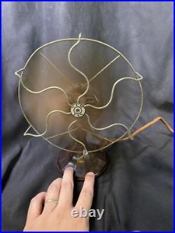 Antique 8 Gem Fan Metal Blade & Bakelite Base Works Desk Or Table