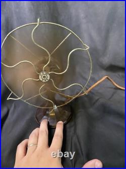 Antique 8 Gem Fan Metal Blade & Bakelite Base Works Desk Or Table