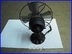 Antique AC Gilbert POLAR CUB TYPE H Electric Mini Fan Cast Iron Base
