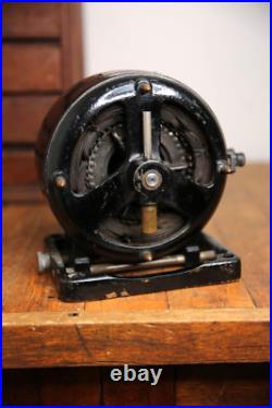Antique Brass Blade Fan Scott Alternating Electric Pancake Motor Industrial VTG