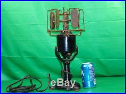 Antique Brass Blade Menominee Electric Fan Motor Bank Teller Vertical Axis Early