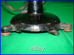 Antique Brass Blade Menominee Electric Fan Motor Bank Teller Vertical Axis Early