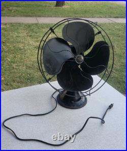 Antique CAST IRON EMERSON THE ELECTRIC MFG CO. 3 SPEED OSCILLATING FAN DESK FAN