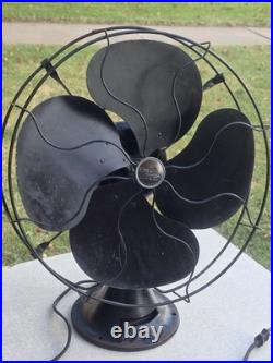 Antique CAST IRON EMERSON THE ELECTRIC MFG CO. 3 SPEED OSCILLATING FAN DESK FAN