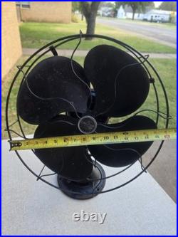 Antique CAST IRON EMERSON THE ELECTRIC MFG CO. 3 SPEED OSCILLATING FAN DESK FAN