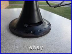 Antique CAST IRON EMERSON THE ELECTRIC MFG CO. 3 SPEED OSCILLATING FAN DESK FAN