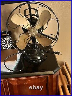 Antique Electric 1911 16 GE Oscillating Desk Fan Brass Cage Blade. Works Well