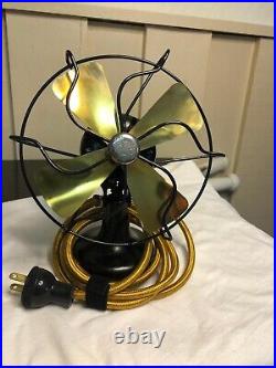 Antique Electric Fan Polar Cub 6 Type D! The cast housing PERFECT BADGE Antique Electric Fan Polar Cub 6 Type D! The cast housing PERFECT BADGE