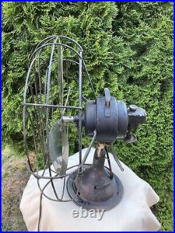 Antique Fitzgerald MFG Co. Fan, Works, 16, 3 Speed, Oscillation needs Repair Antique Fitzgerald MFG Co. Fan, Works, 16, 3 Speed, Oscillation needs Repair