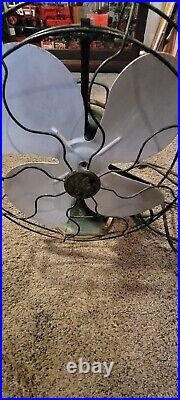 Antique GENERAL ELECTRIC Oscillating 16 Blade Fan Type AOU GE Fan Working