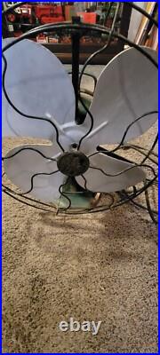 Antique GENERAL ELECTRIC Oscillating 16 Blade Fan Type AOU GE Fan Working