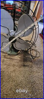 Antique GENERAL ELECTRIC Oscillating 16 Blade Fan Type AOU GE Fan Working