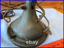 Antique GE General Electric Fan 4 Blades Oscillating Vintage S-H50302 Working Antique GE General Electric Fan 4 Blades Oscillating Vintage S-H50302 Working