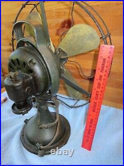 Antique GE General Electric Fan 4 Blades Oscillating Vintage S-H50302 Working Antique GE General Electric Fan 4 Blades Oscillating Vintage S-H50302 Working