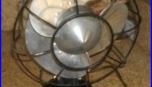 Antique General Electric Fan Very Art Deco with torpedo like nose on blade Works
