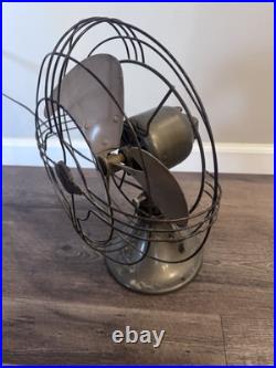 Antique General Electric GE 3 Blade Black Table Desk Oscillating Fan 273100-1