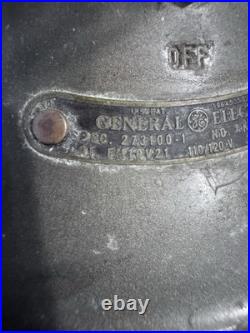 Antique General Electric GE 3 Blade Black Table Desk Oscillating Fan 273100-1