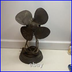 Antique Heinze Electric Co 115V Desk Fan Rubber Blade Sold As It 9 Tall
