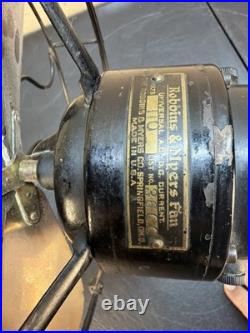 Antique Home Office Us Cast Iron Brass Blade Robbins Myers Oscillating Motor Fan