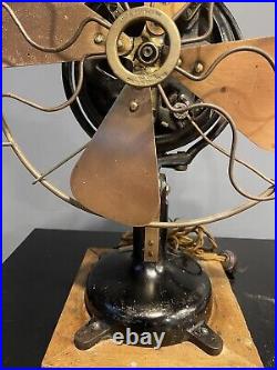 Antique Menominee Electric Fan 12 Snowflake Oscillator Tab Foot Base