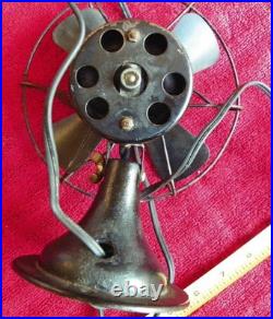 Antique POLAR CUB (Rare) Miniature Table Fan 3 Black Blades 6.5 Cage works
