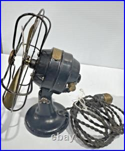 Antique Polar Cub 4 Brass Blade & Cast Iron Table Desk Fan Wavy Cage