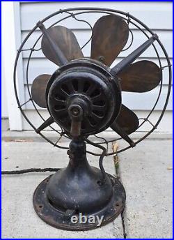 Antique ROBBINS & MYERS No. 2104 Alternating Current 6 Blade Brass Fan