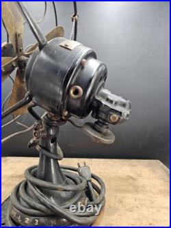 Antique Robbins & Myers 3 Speed Ohio Oscillating Fan Brass Blades 3100 AC-DC