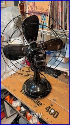 Antique Robbins & Myers Electric 3 Speed Oscillating 18 Fan 4 Blades 1604-A