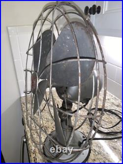 Antique Vintage 17 Emerson Fan 3 Speed, 4 blade Model 79648 SD. Working well