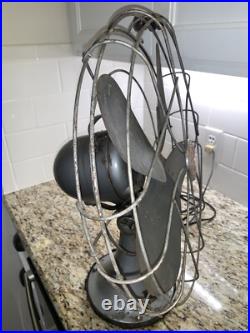 Antique Vintage 17 Emerson Fan 3 Speed, 4 blade Model 79648 SD. Working well