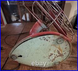 Antique Vintage Electric Fan Oscillating Working Flower / Daisy Decorative Cage